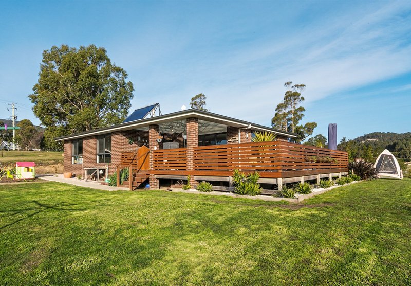 10 Lakeside Drive, Acacia Hills TAS 7306