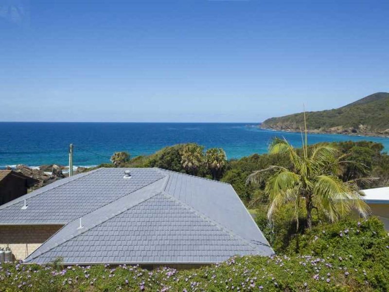 Photo - 10 Lakeview Crescent, Forster NSW 2428 - Image 5