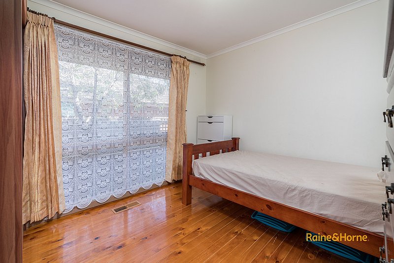 Photo - 10 Lalor Court, Springvale South VIC 3172 - Image 4