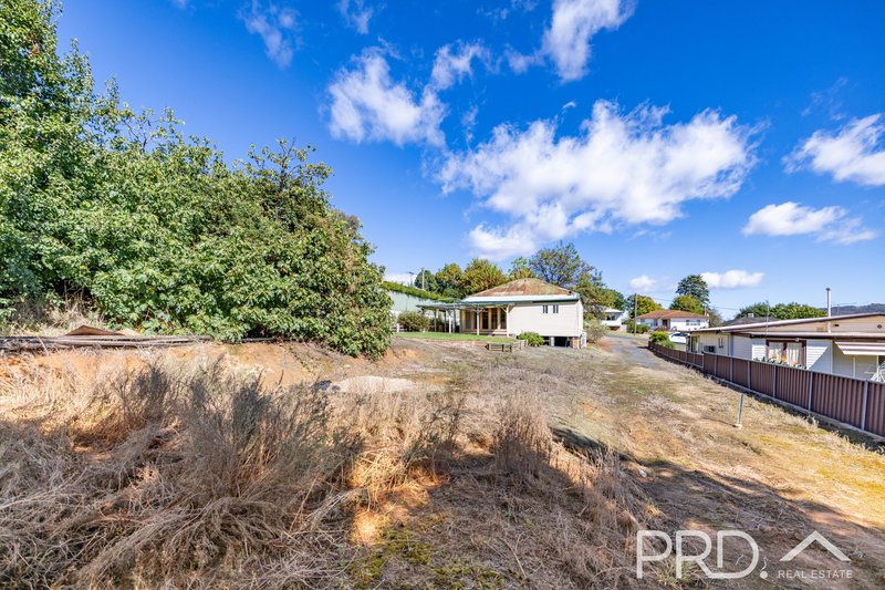 Photo - 10 Lambie Street, Tumut NSW 2720 - Image 12