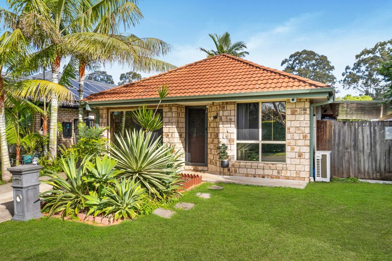 Photo - 10 Lamington Place, Loganholme QLD 4129 - Image 1