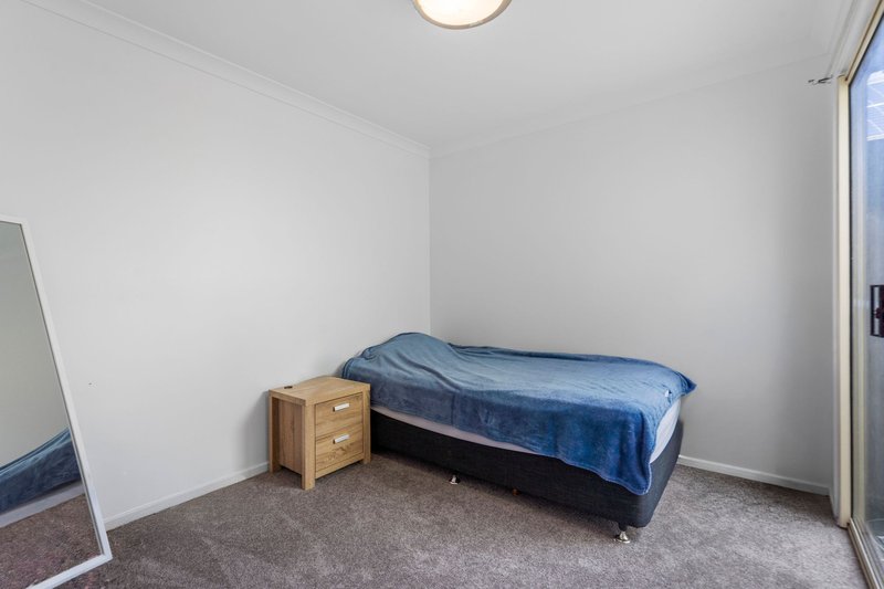 Photo - 10 Lamington Place, Loganholme QLD 4129 - Image 10