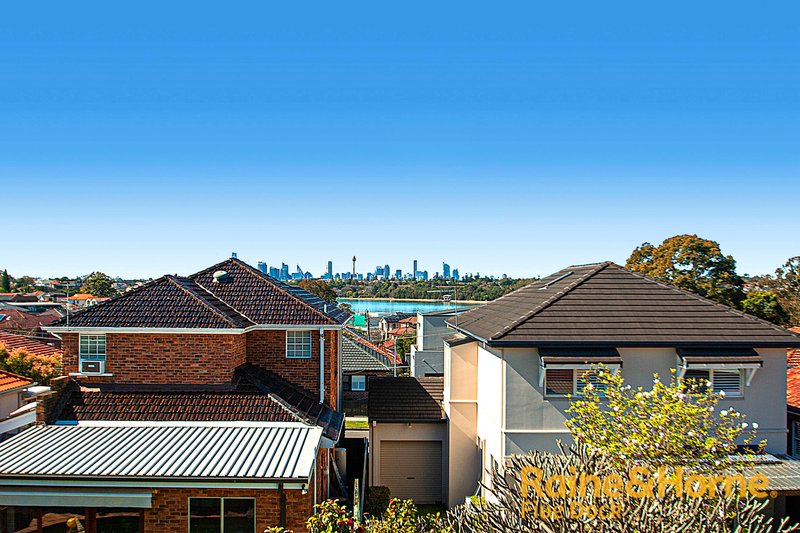 Photo - 10 Lamrock Avenue, Russell Lea NSW 2046 - Image 10