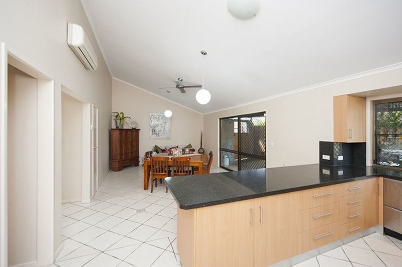 Photo - 10 Langdon Street, Tannum Sands QLD 4680 - Image 12