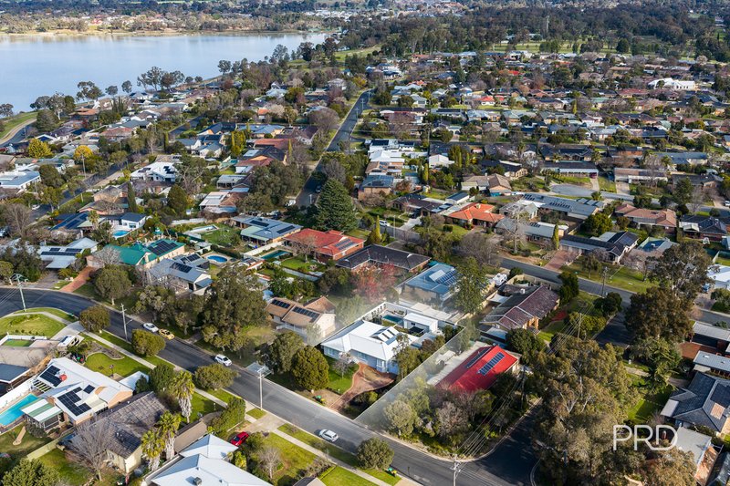 Photo - 10 Lansdowne Avenue, Lake Albert NSW 2650 - Image 26