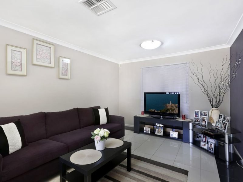 Photo - 10 Larkview Avenue, Chester Hill NSW 2162 - Image 2