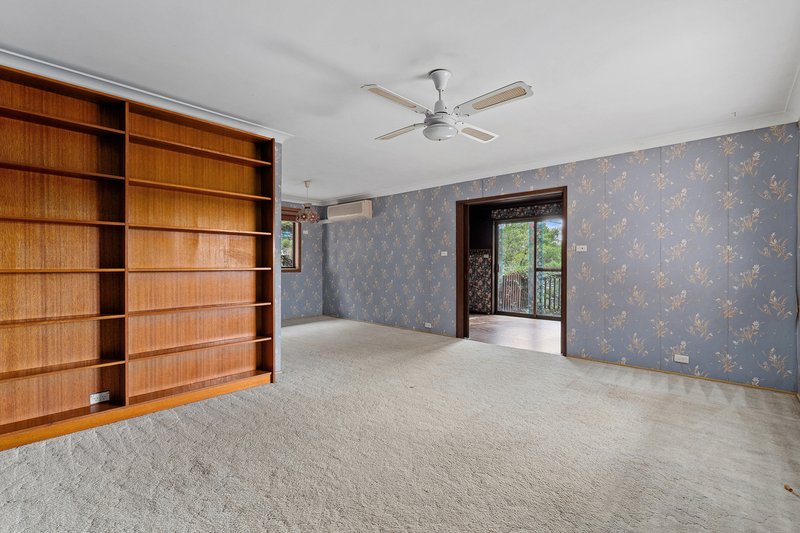 Photo - 10 Larool Place, Engadine NSW 2233 - Image 5