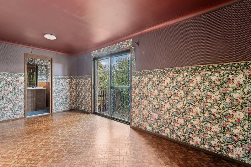 Photo - 10 Larool Place, Engadine NSW 2233 - Image 6