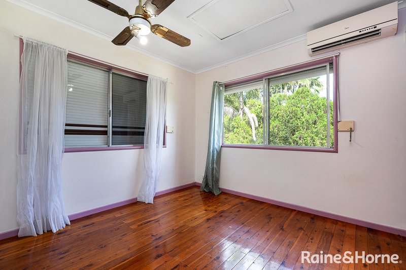 Photo - 10 Laughlin Street, Kingston QLD 4114 - Image 5