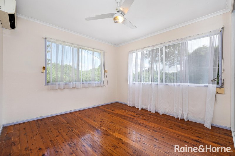 Photo - 10 Laughlin Street, Kingston QLD 4114 - Image 6