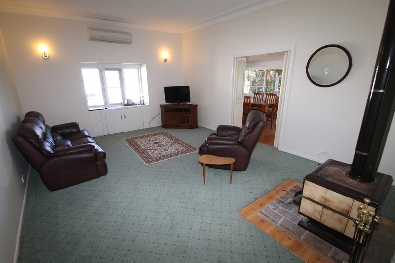 Photo - 10 Lee Avenue, Quirindi NSW 2343 - Image 7