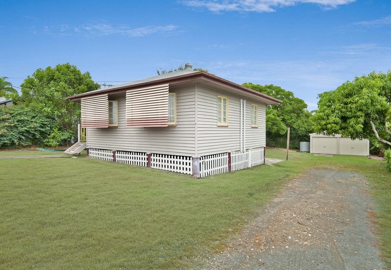 Photo - 10 Lehville Street, Beenleigh QLD 4207 - Image 12