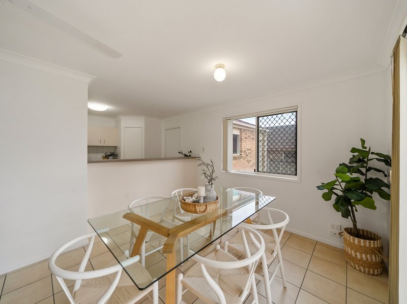 Photo - 10 Leichhardt Street, North Lakes QLD 4509 - Image 8