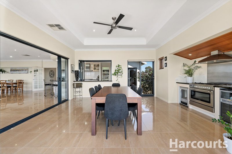 Photo - 10 Leisure Way, Halls Head WA 6210 - Image 14