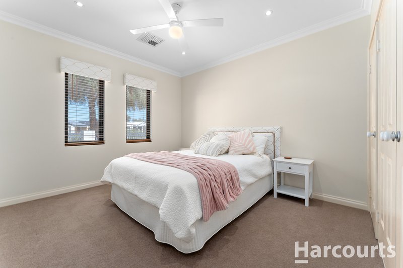 Photo - 10 Leisure Way, Halls Head WA 6210 - Image 19