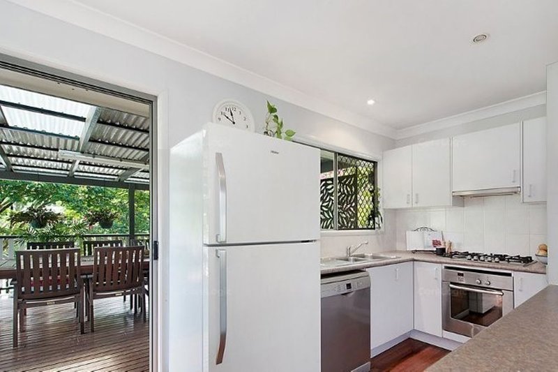 Photo - 10 Lemm Street, Everton Hills QLD 4053 - Image 8