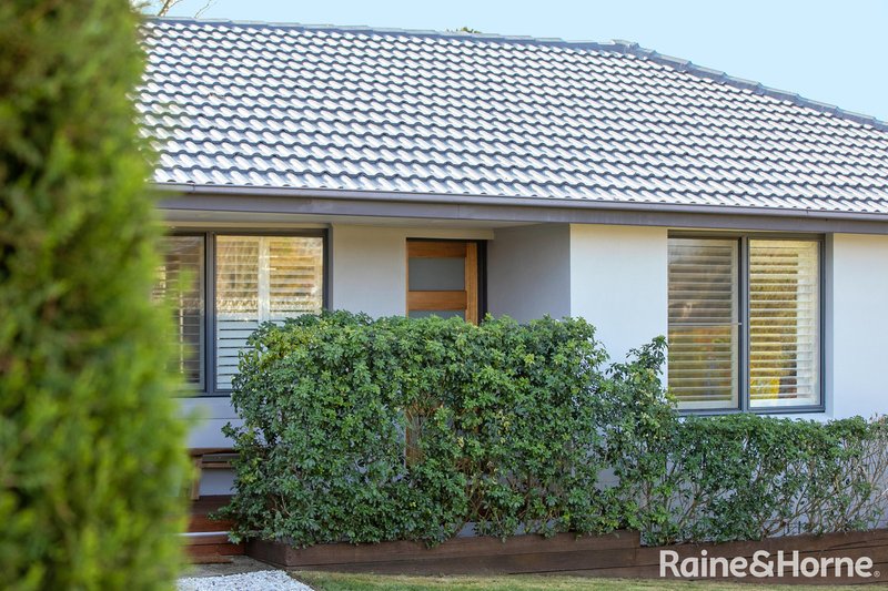 10 Lennox Crescent, Moss Vale NSW 2577