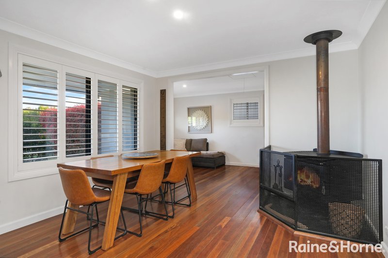 Photo - 10 Lennox Crescent, Moss Vale NSW 2577 - Image 4