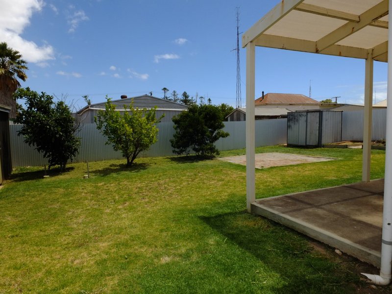 Photo - 10 Leonard Street, Wallaroo SA 5556 - Image 12