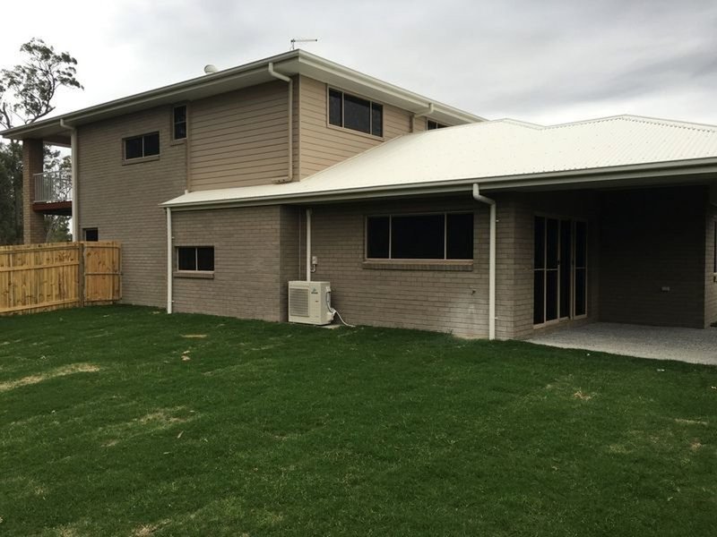 Photo - 10 Liberty Rise, Coomera QLD 4209 - Image 11