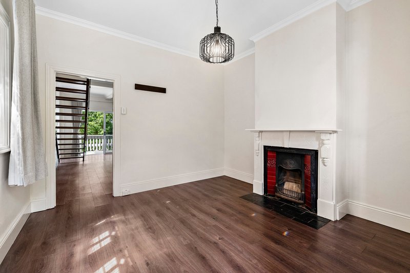 Photo - 10 Lilyfield Road, Rozelle NSW 2039 - Image 4