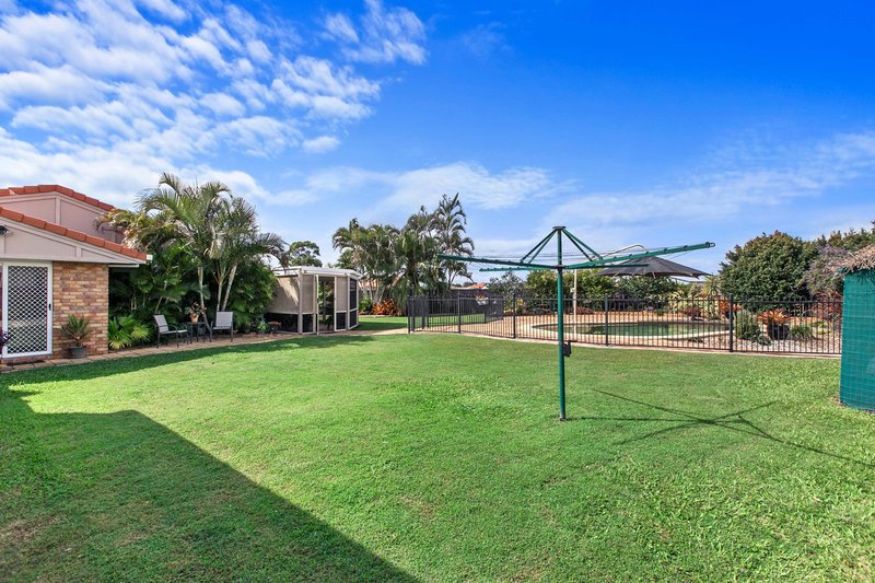 Photo - 10 Lindeman Court, Kawungan QLD 4655 - Image 23