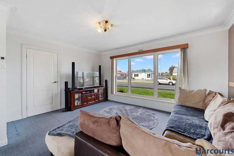 Photo - 10 Lindsay Place, Devonport TAS 7310 - Image 5