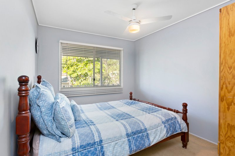 Photo - 10 Lockrose Street, Mitchelton QLD 4053 - Image 6