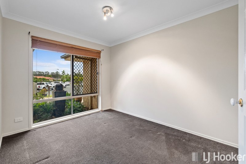 Photo - 10 Lomond Place, Victoria Point QLD 4165 - Image 17