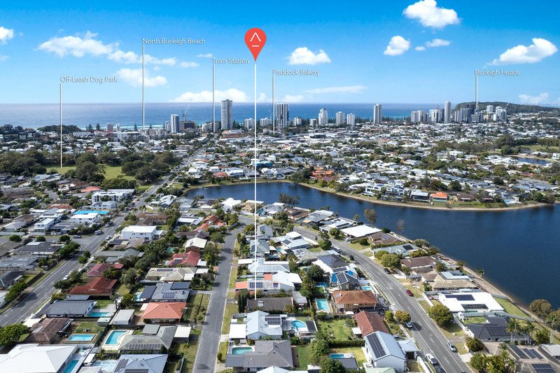 Photo - 10 Lorikeet Lane, Burleigh Waters QLD 4220 - Image 3