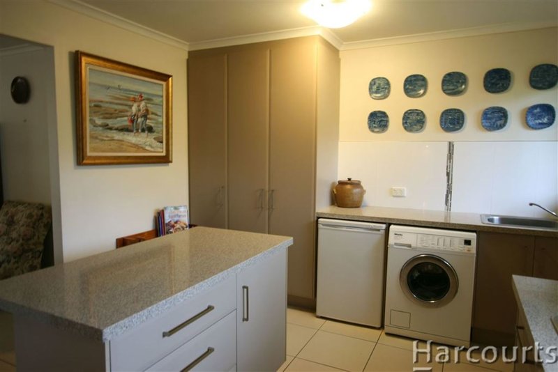 Photo - 10 Lowry St , Woorim QLD 4507 - Image 9