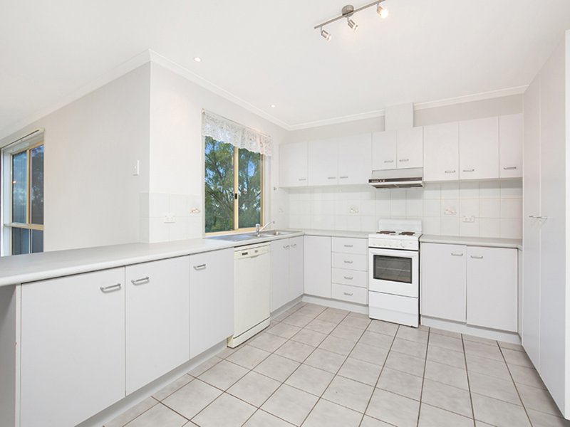 Photo - 10 Lucy Drive, Edens Landing QLD 4207 - Image 3