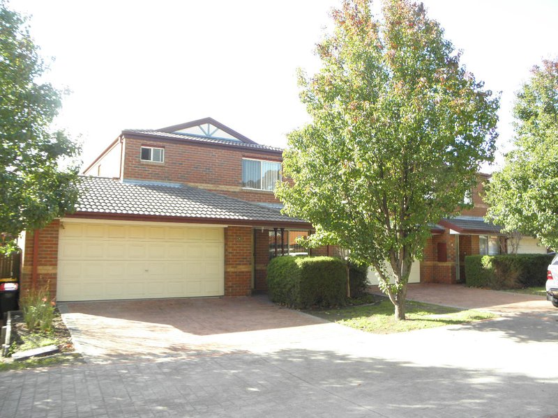 10 Lyell Walk, Forest Hill VIC 3131