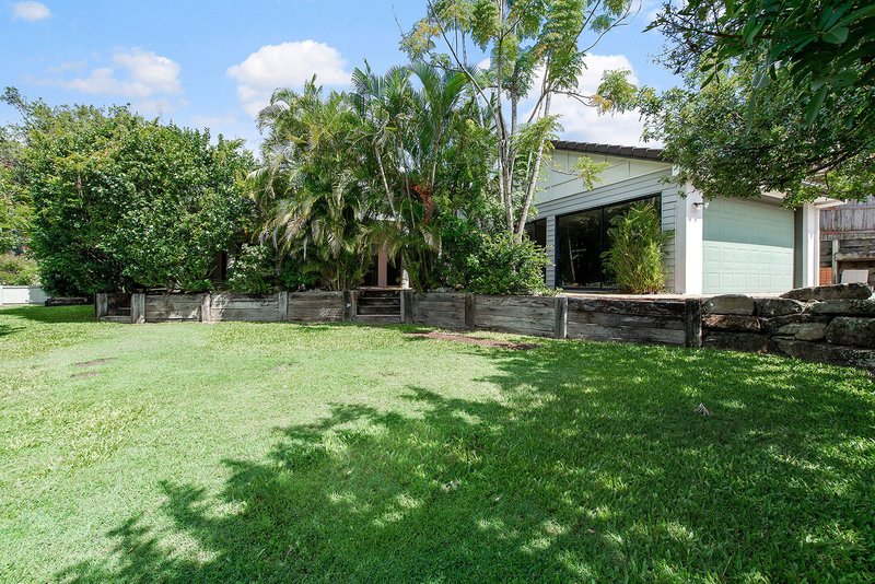 Photo - 10 Lynford Place, Bridgeman Downs QLD 4035 - Image 18