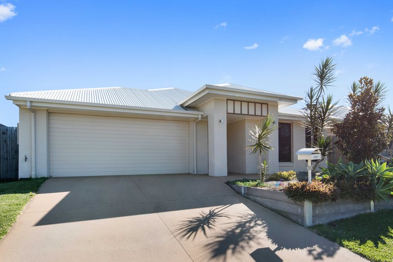 Photo - 10 Lyrebird Crescent, Upper Kedron QLD 4055 - Image 11