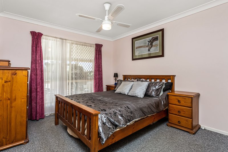 Photo - 10 Maas Ct , Waterford West QLD 4133 - Image 5