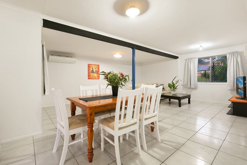 Photo - 10 Macbeth Street, Kingston QLD 4114 - Image 5