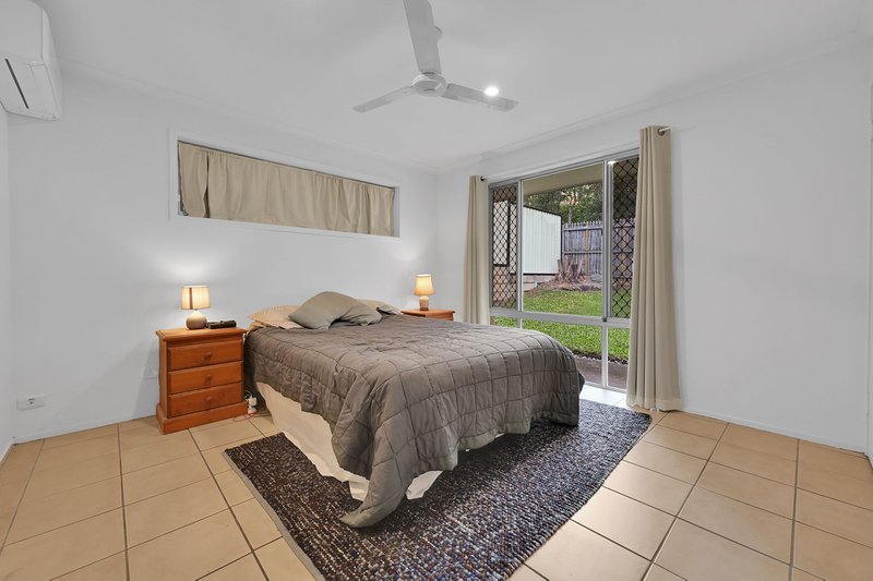 Photo - 10 Macfarlane Street, Riverhills QLD 4074 - Image 6
