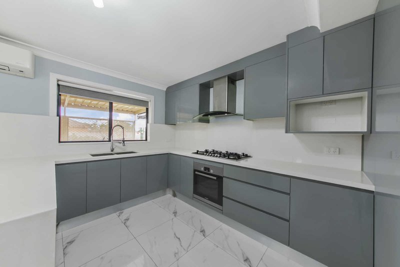 Photo - 10 Macquarie Road, Greystanes NSW 2145 - Image 2