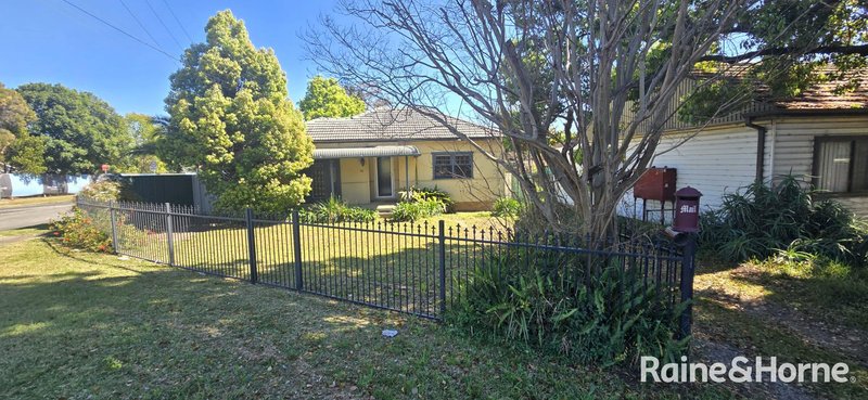 Photo - 10 Macquarie Road, Ingleburn NSW 2565 - Image 1