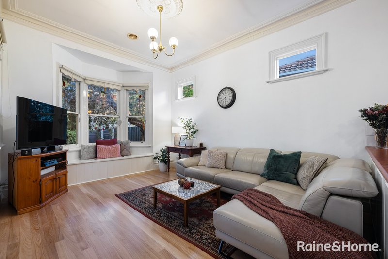 Photo - 10 Macquarie Street, Williamstown VIC 3016 - Image 2