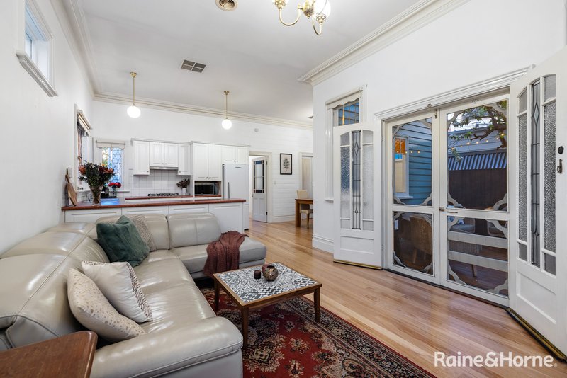 Photo - 10 Macquarie Street, Williamstown VIC 3016 - Image 3