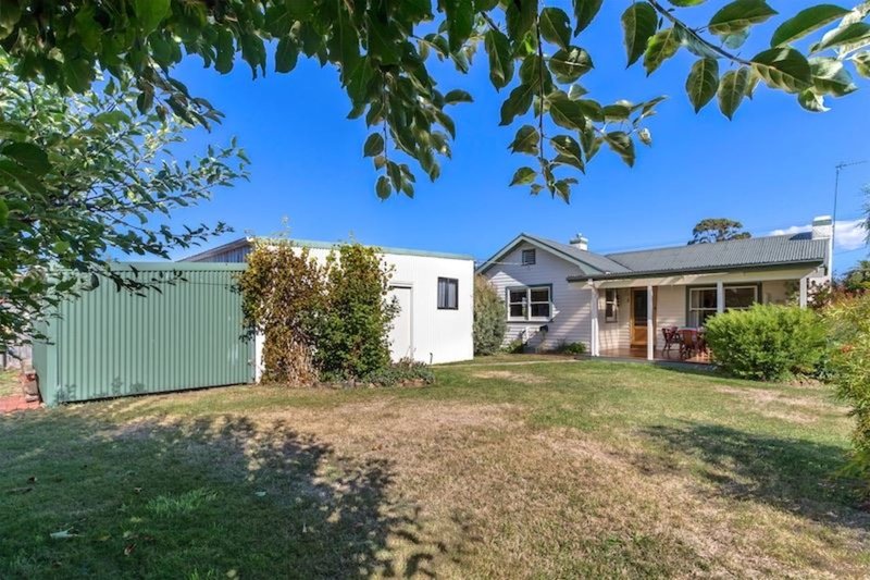 Photo - 10 Madeline Street, Latrobe TAS 7307 - Image 12