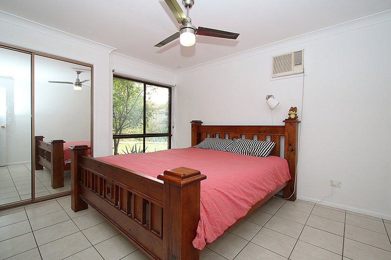 Photo - 10 Madigan Court, Boronia Heights QLD 4124 - Image 5