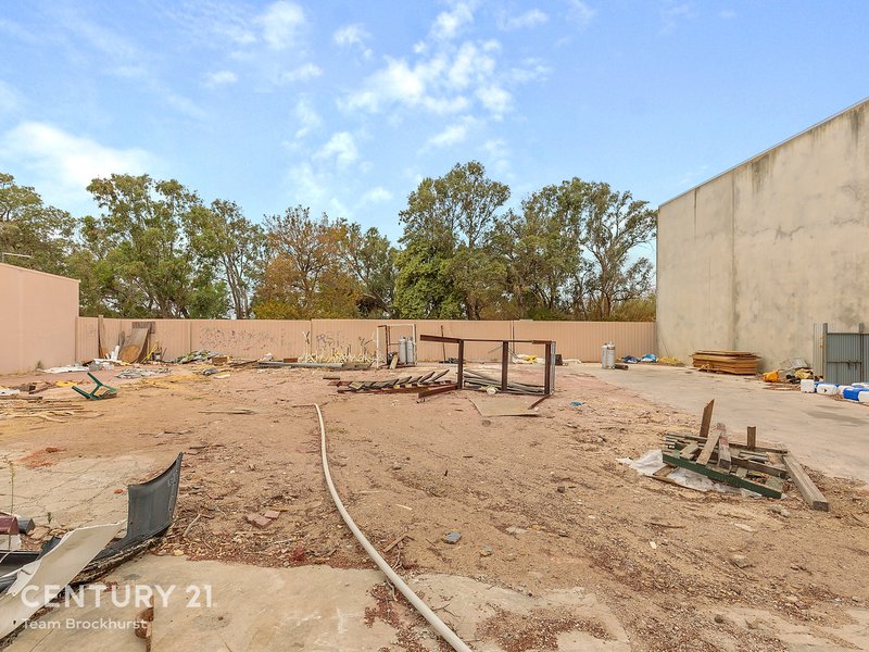 Photo - 10 Madrid Place, Maddington WA 6109 - Image 6