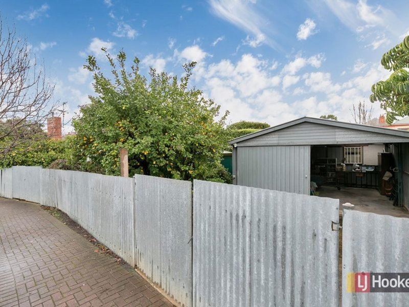 Photo - 10 Mahar Street, Kensington Gardens SA 5068 - Image 9