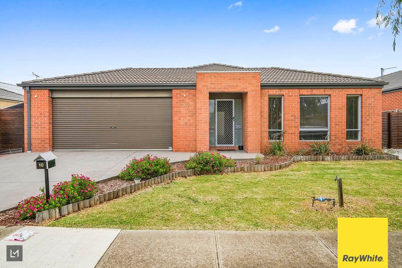 Photo - 10 Mahogany Drive, Point Cook VIC 3030 - Image 3