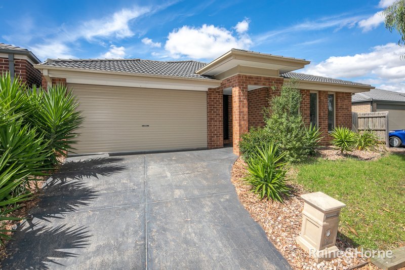 10 Maiden Drive, Sunbury VIC 3429