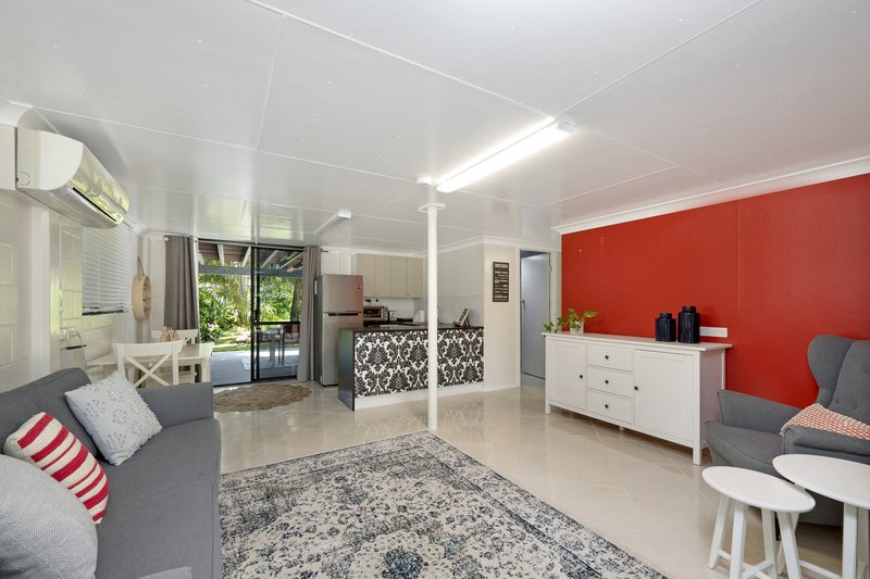 Photo - 10 Malbon Road, Kirwan QLD 4817 - Image 13