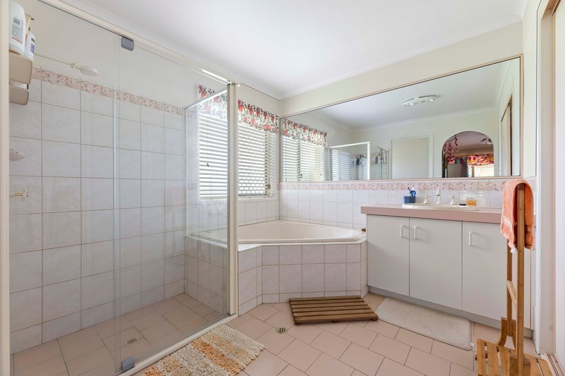 Photo - 10 Mally Road, Hodgson Vale QLD 4352 - Image 11